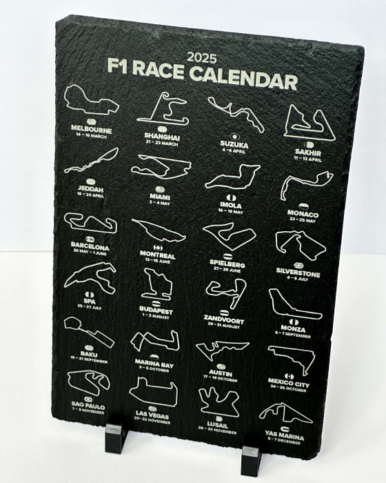 calendar formula 1 gravura piatra [3]