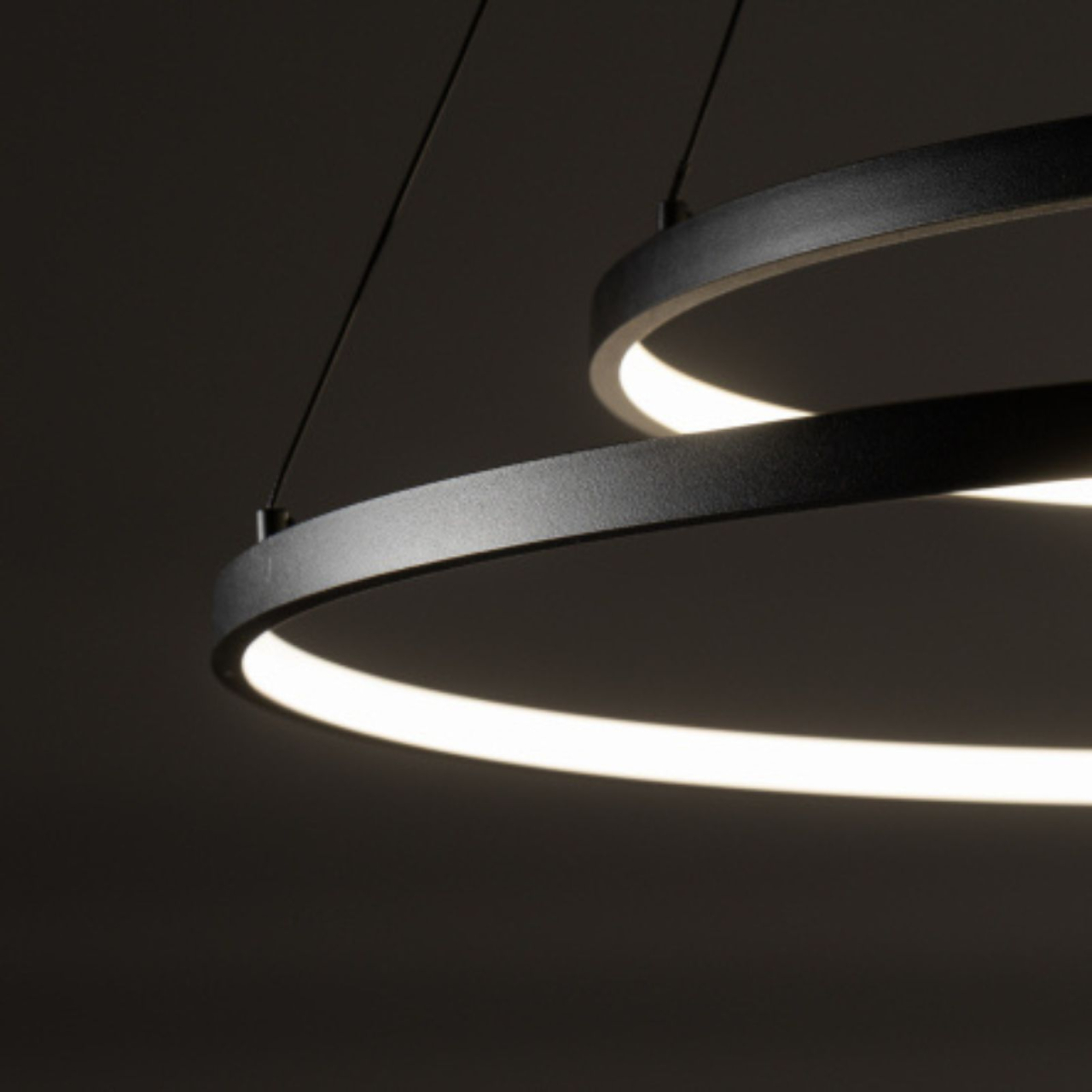 Lampă suspendată CIRCOLO LED 35W, 3000K, 1200lm, negru – iluminat modern [3]