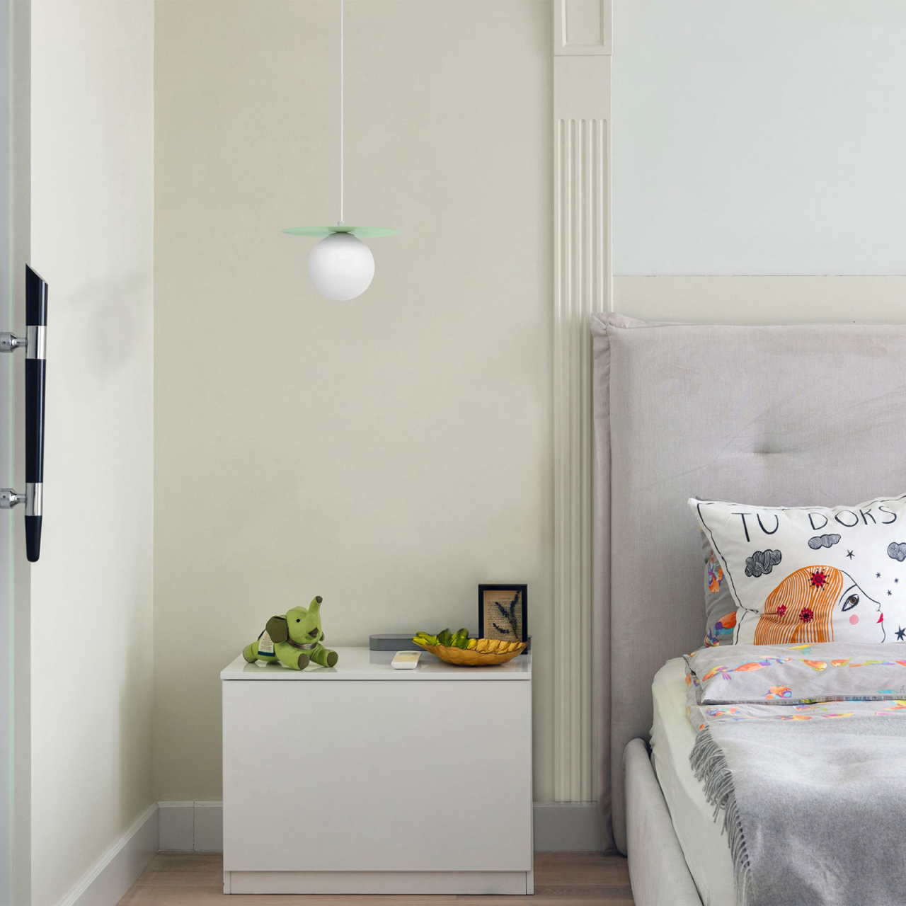 Lampă suspendată ROBIN K-5450 verde salvie cu glob alb G9 | Kaja Lighting [2]