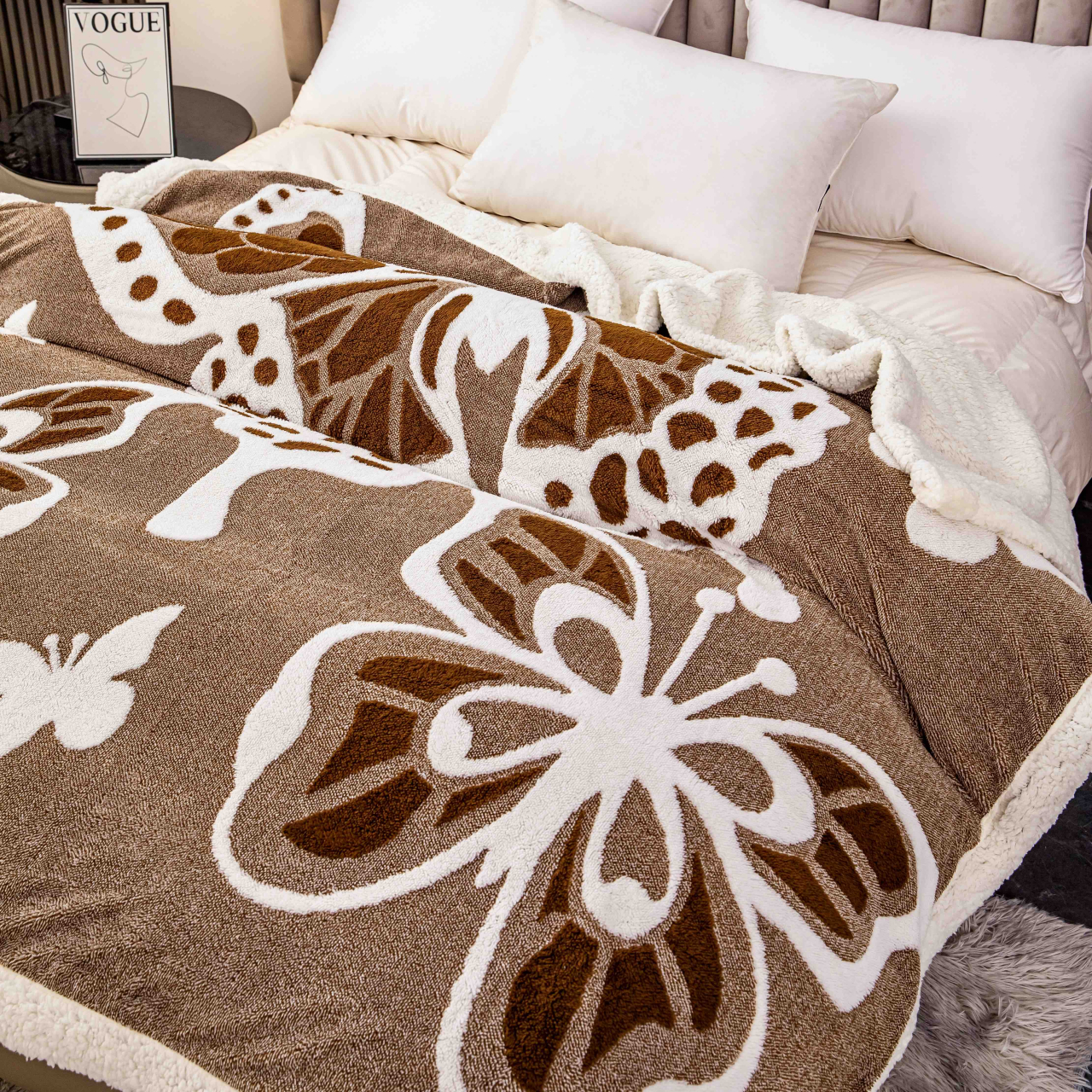 Patura Cocolino Blanita Cu Imprimeu Fluturi 3D – 200x230 cm [2]