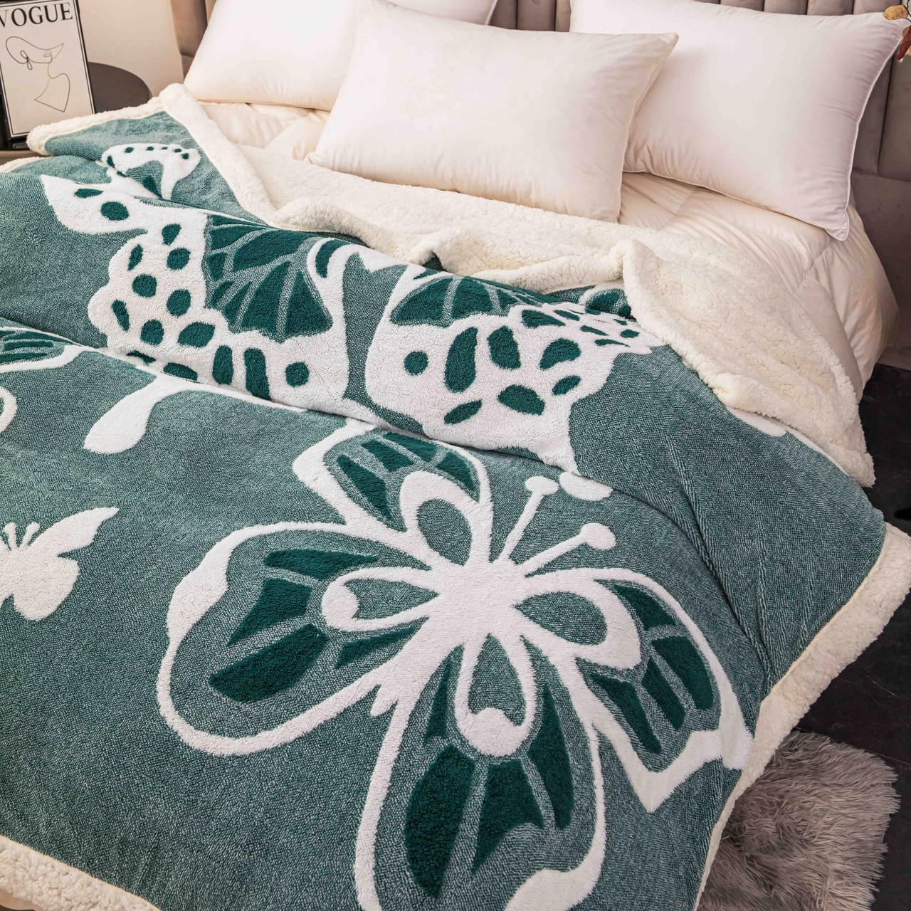 Patura Cocolino Blanita Cu Imprimeu Fluturi 3D – 200x230 cm [2]