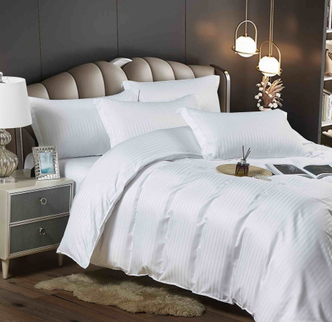 Lenjerii Damasc tip Hotel fara elastic - Lenjerie Damasc Finet Albă – 6 Piese JoJo Home