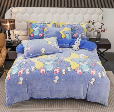 Lenjerii de pat cocolino cu elastic - 2 persoane - Lenjerie de pat Cocolino JOJO – Ursuleț albastru și steluțe galbene, 2 persoane