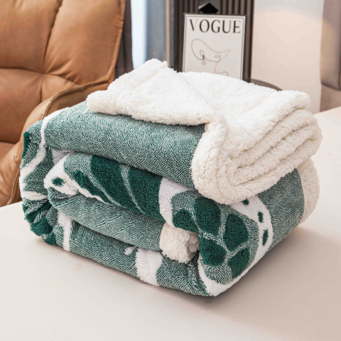 Patura Cocolino Blanita Cu Imprimeu Fluturi 3D – 200x230 cm [2]