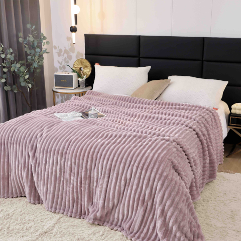 Paturi Cocolino - Patura Cocolino Cu Dungi Grosime Medie – 200x230 cm – Microfibra Moale