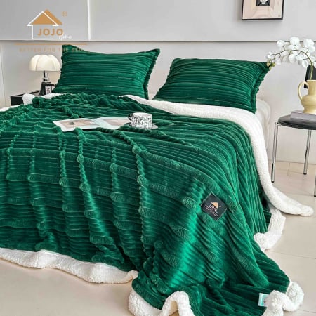 Patura cu blanita si fermoar - Patura cu blanita verde smarald Jojo Home cu fermoar si 2 fete de perna – 200x230 cm