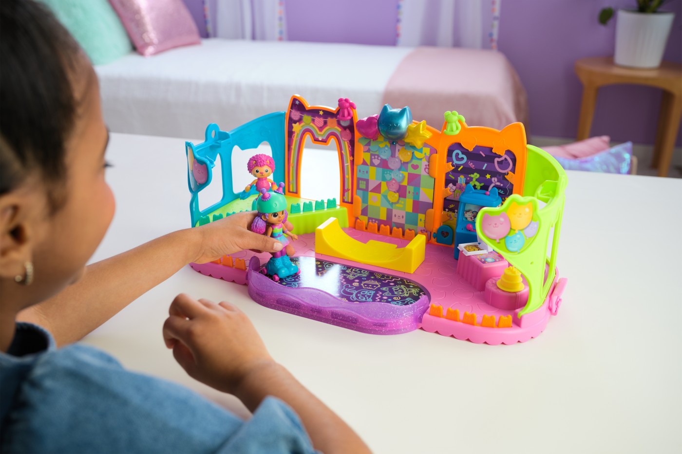 GABBYS DOLLHOUSE SET DE JOACA CAMERA DE PETRECERE [3]