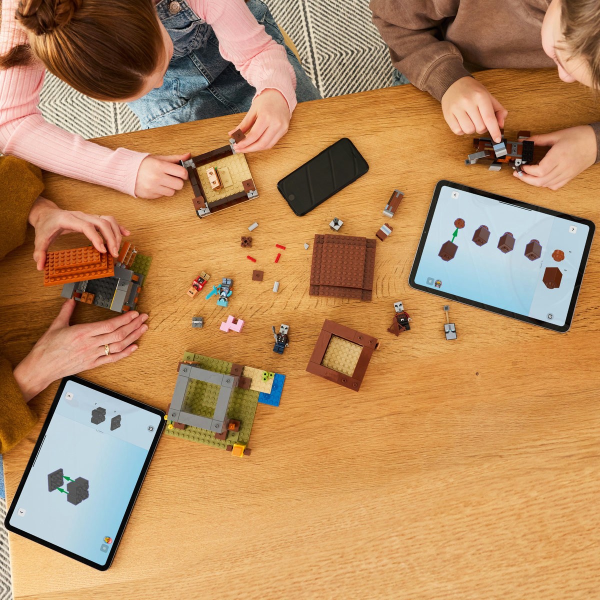 LEGO MINECRAFT AVANPOSTUL JEFUITORULUI SI DISTRUGATOR 21278 [3]