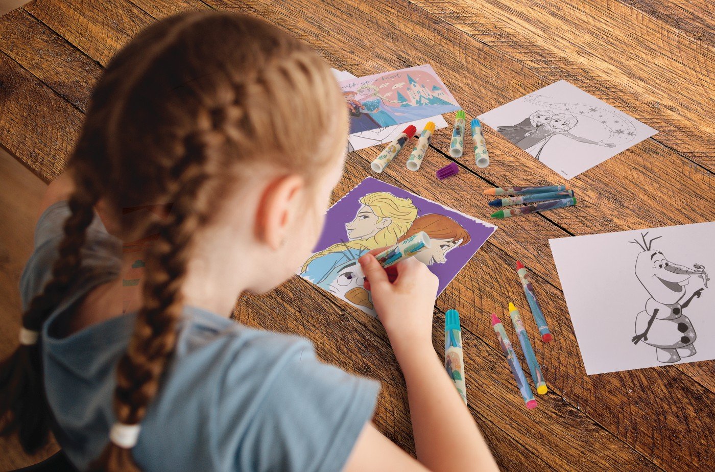 SET DE DESEN IN RUCSAC FROZEN [4]