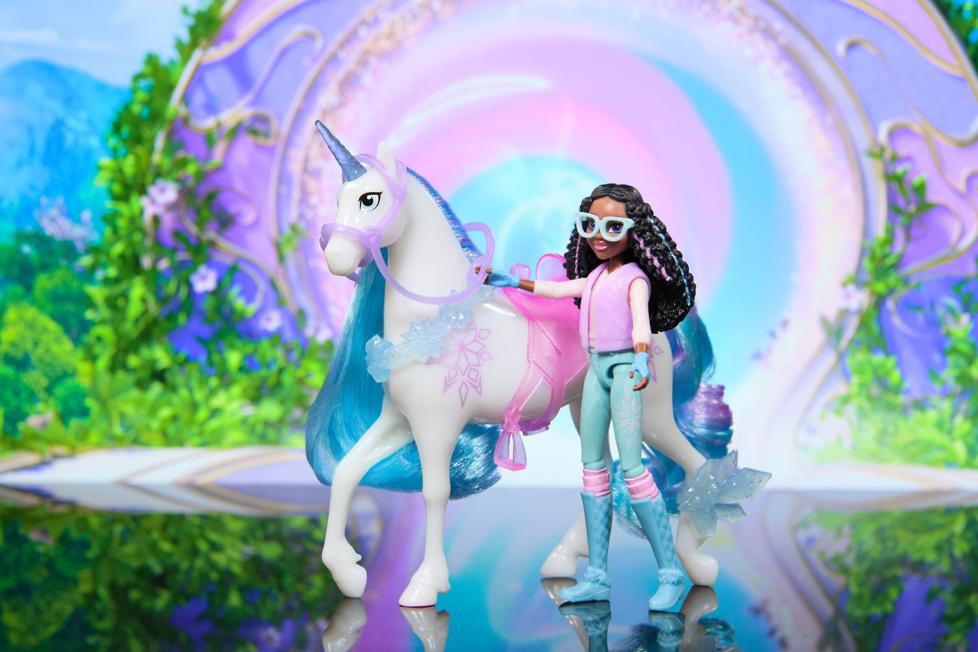 UNICORN ACADEMY SET PAPUSA LAYLA SI UNICORNUL GLACIER [5]