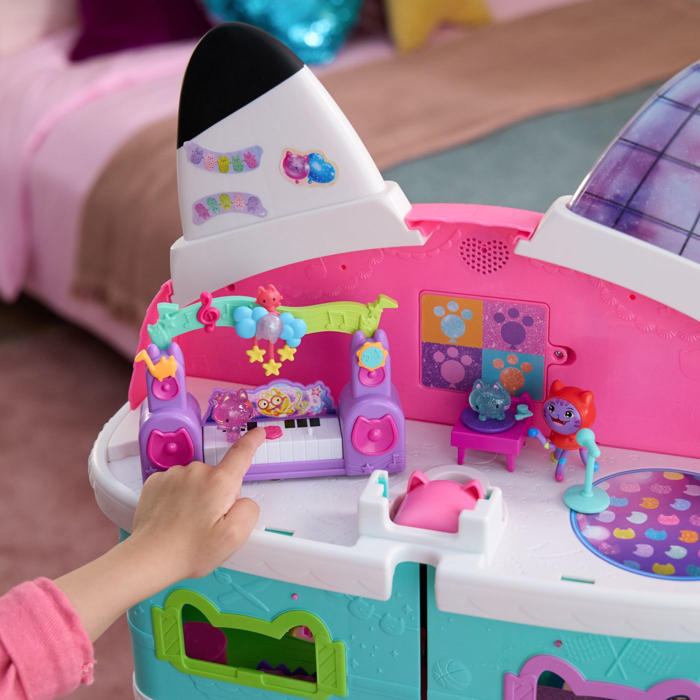 GABBYS DOLLHOUSE FILMUL SET PETRECERE [6]