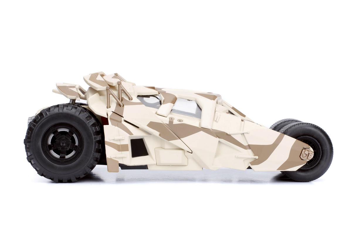 BATMOBILUL CU FIGURINA SI CAMUFLAJ [7]