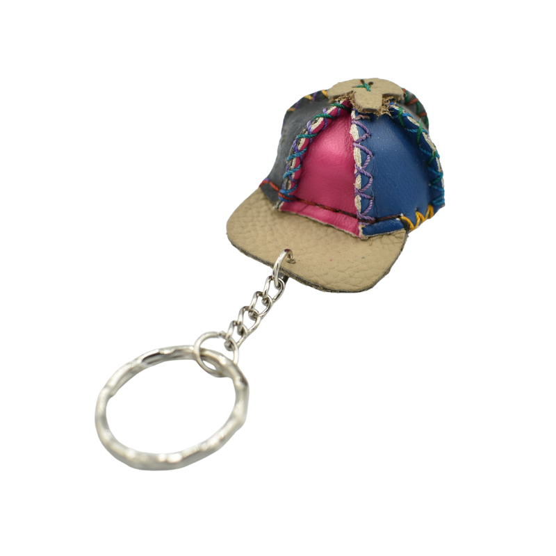 Breloc sapca piele 10 cm [1]