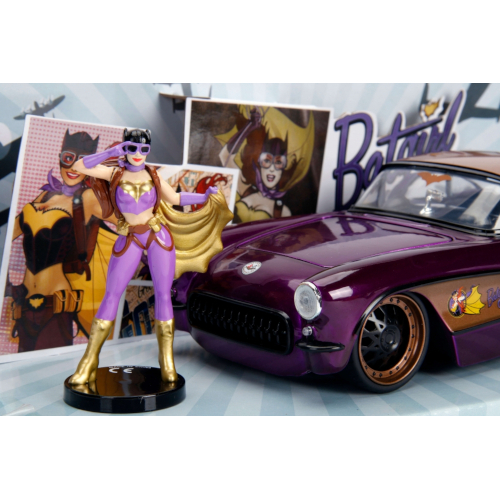 DC COMICS BOMBSHELLS 1957 CHEVY BATGIRL SCARA 1 LA 24 [8]