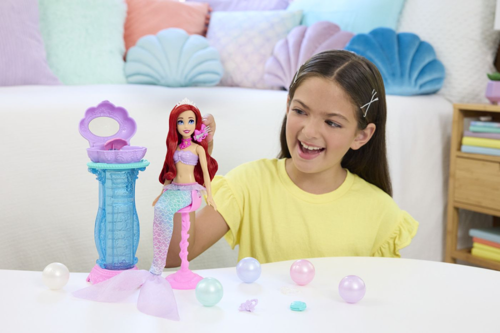 DISNEY PRINCESS PAPUSA ARIEL SI MASUTA DE MACHIAJ CU SURPRIZE [4]