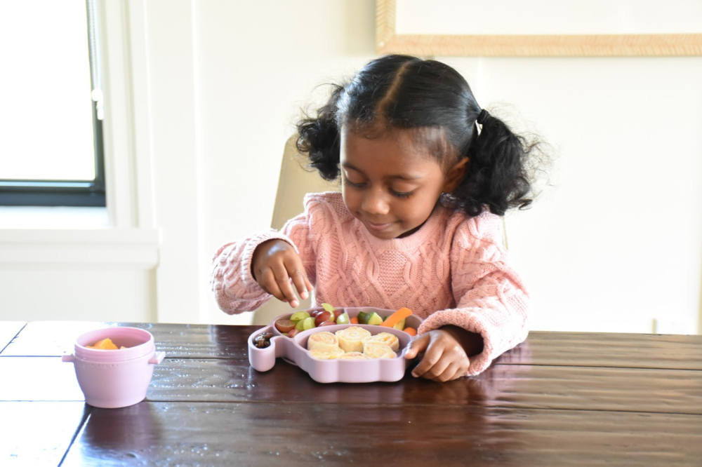 FARFURIE COMPARTIMENTATA DIN SILICON CU VENTUZA, MELII, PISICA [5]