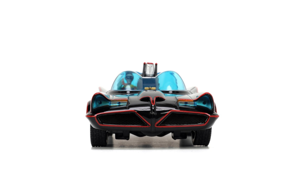 Set masina metalica Batmobile cu figurine Batman Robin The Penguin si The Joker [2]