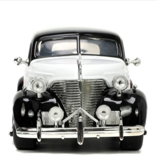 Set figurina si masinuta Jada Toys Monopoly 1939 Chevrolet Master Deluxe [6]