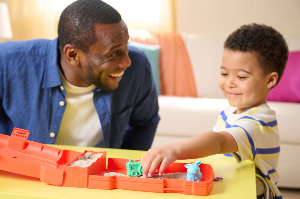 KINETIC SAND SET FERMA DE ANIMALE 340G [3]