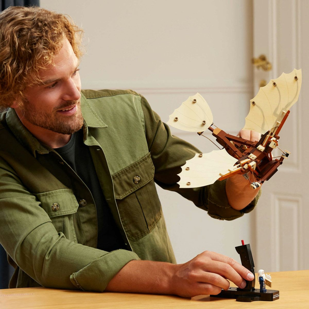 LEGO ICONS MASINA ZBURATOARE A LUI LEONARDO DA VINCI 10363 [3]