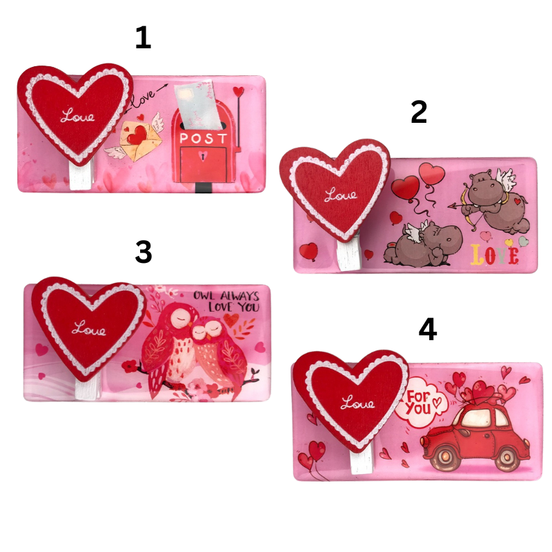Magnet plastic cu carlig si inima Love 9x4 cm [2]