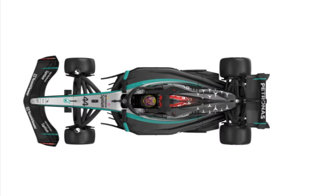 Masinuta cu telecomanda Rastar Mercedes AMG F1 W15 E Performance scara 1:12 [3]