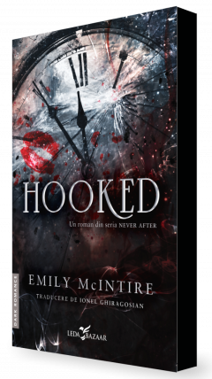 Hooked - Emily McIntire [1]