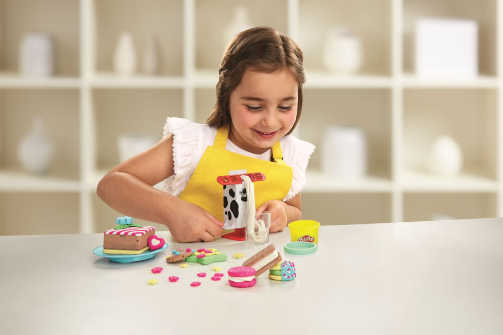 PLAY DOH KITCHEN CREATIONS SET DE GATIT FURSECURI [4]