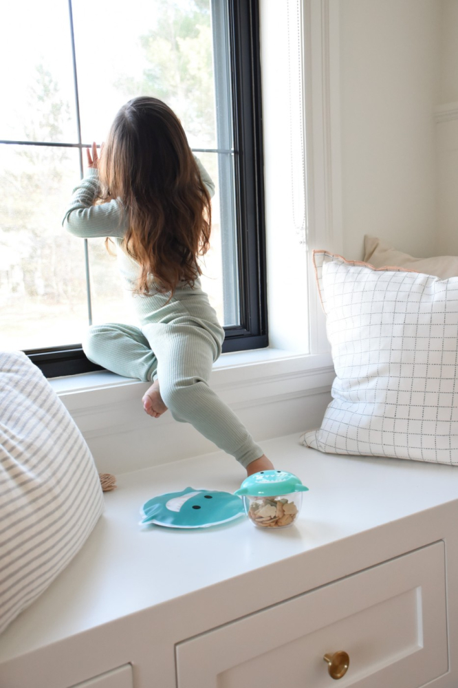 RECIPIENT HRANA BEBE CU CAPAC, MELII, MODEL RECHIN [3]