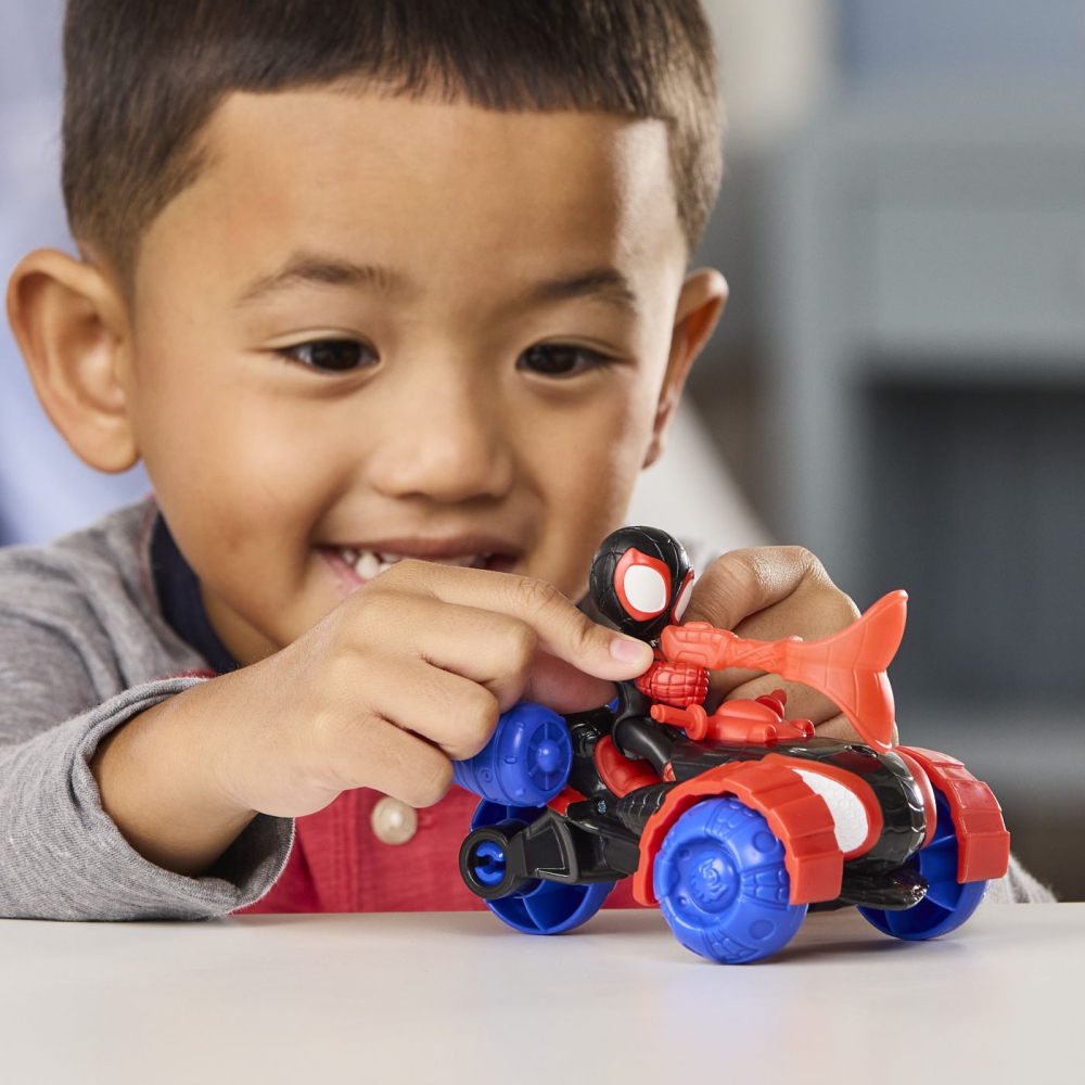 SPIDEY SI PRIETENII LUI UIMITORI MARVEL SET FIGURINA MILES SPIN MORALES SI VEHICUL TECHNO RACER 7.6CM [3]