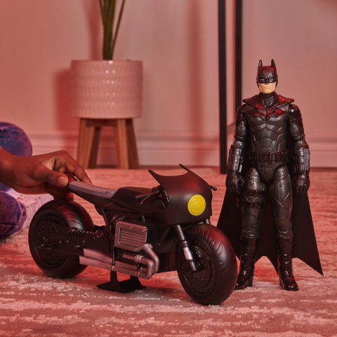 BATMAN FILM MOTOCICLETA LUI BATMAN SI FIGURINA BATMAN 30CM [7]