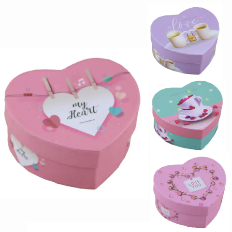 Accesorii pentru impachetat - Cutie cadou inimioara Love 11 x 10 x 5 cm