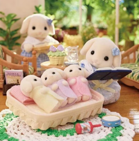 Set figurine Sylvanian Families Familia Iepurașilor Flora [1]