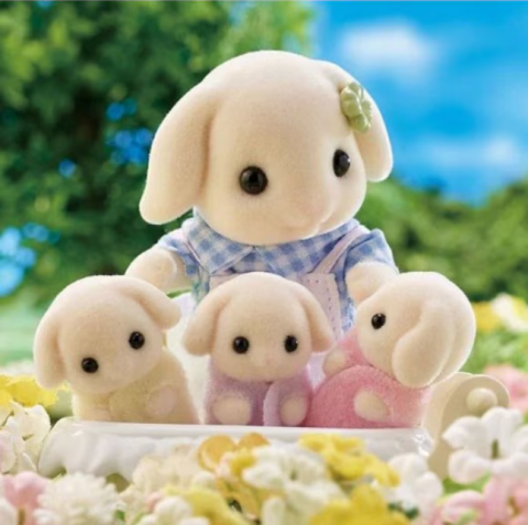 Set figurine Sylvanian Families Familia Iepurașilor Flora [2]