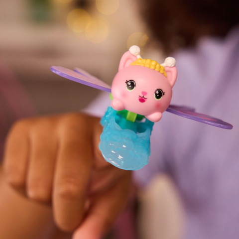 GABBYS DOLLHOUSE FAIRYLANDIA INEL DE ZANA CU FIGURINA KITTY FAIRY [3]