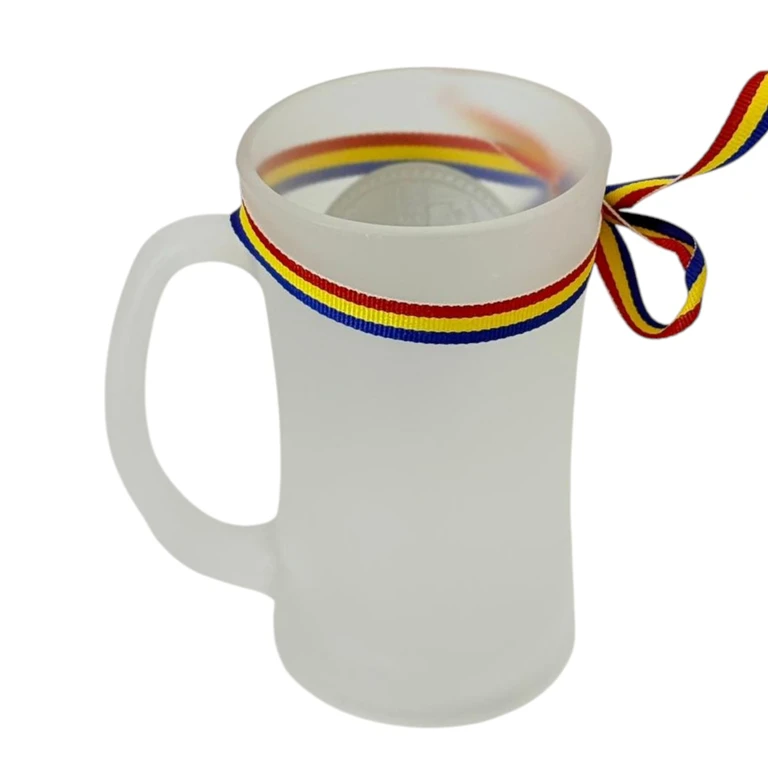 Halba decorativa din sticla mata cu medalion Vlad Tepes si panglica tricolora [1]