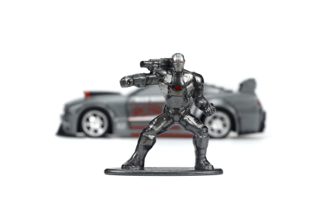 JADA MARVEL MASINUTA METALICA FORD MUSTANG SCARA 1:32 SI FIGURINA METALICA WAR MACHINE [4]