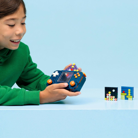 LEGO CREATOR CONSOLA DE JOCURI VIDEO RETRO 31380 [3]