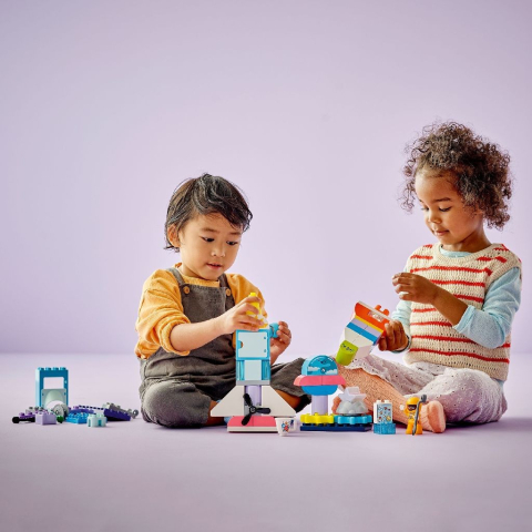 LEGO DUPLO AVENTURA CU NAVETA SPATIALA​ 3 IN 1 10422 [2]