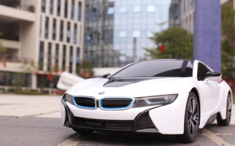 MASINA CU TELECOMANDA BMW i8 SCARA 1 LA 18 [5]