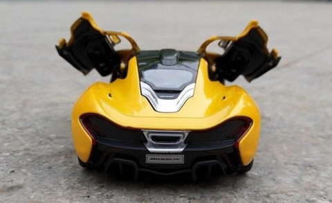 MASINUTA METALICA McLAREN P1 PORTOCALIU SCARA 1 LA 24 [5]
