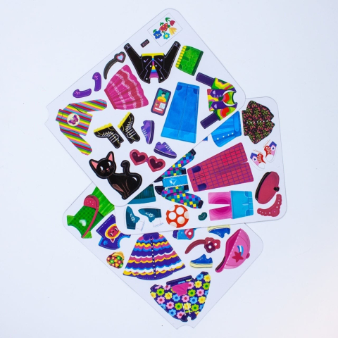 Puzzle magnetic in cutie metalica. Tinutele mele colorate [2]
