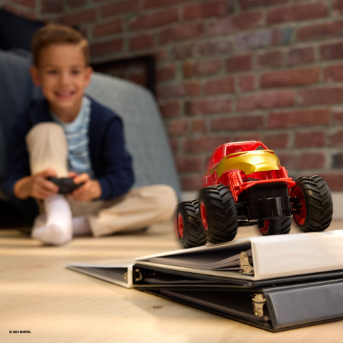 MONSTER JAM MARVEL CAMION GIGANT CU TELECOMANDA  IRON MAN SCARA 1 LA 24 [4]