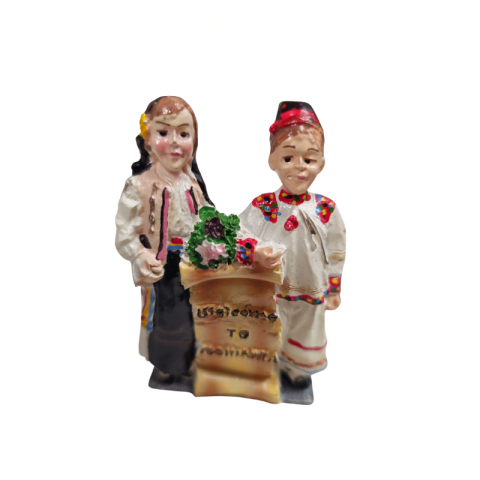 Casă și decorațiuni - Ornament rasina cu personaje in port traditional