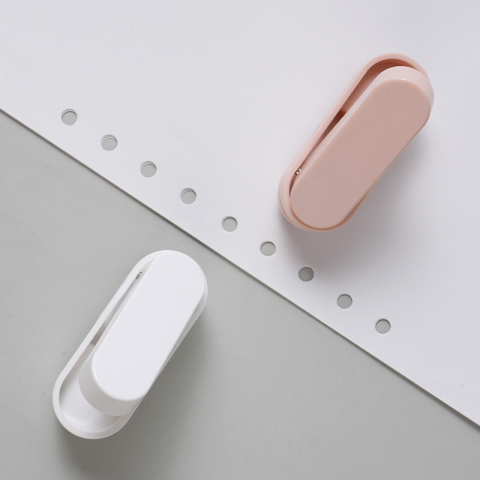 Perforator 10 coli o perforatie Nusign alb Deli [1]