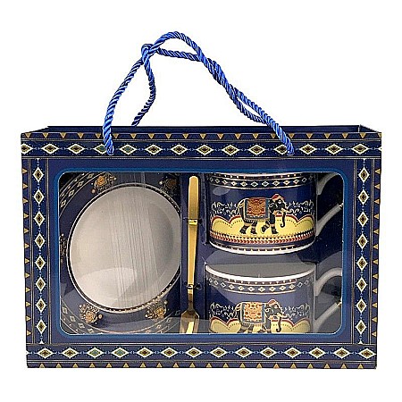 Casă și decorațiuni - Set 2 cani cu lingurita si farfurie - elefant 1774h