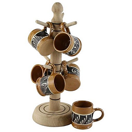 Casă și decorațiuni - Suport realizat din lemn cu 6 cani mici din ceramica