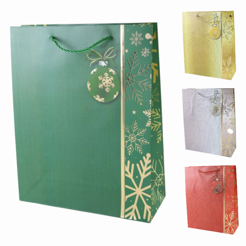Accesorii pentru impachetat - Punga cadou de Craciun 26 x 32 cm glob si fulgi de nea modele diverse