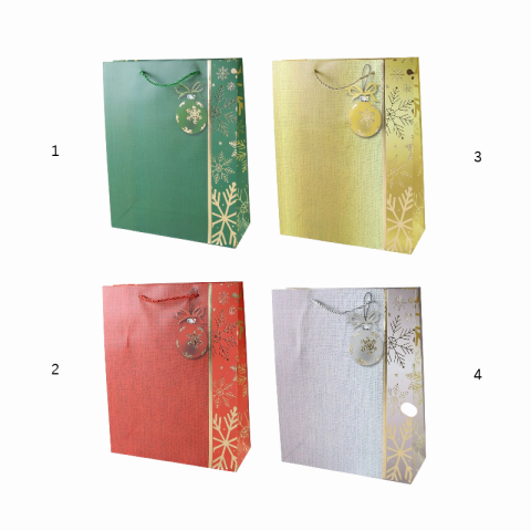 Punga cadou de Craciun 26 x 32 cm glob si fulgi de nea modele diverse [1]