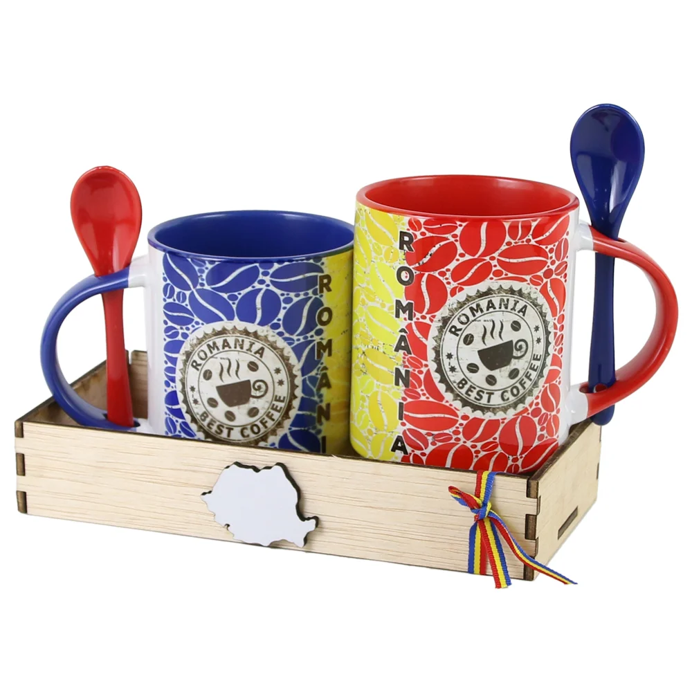 Căni și pahare - Set 2 cani ceramica cu lingurite suport lemn Romania